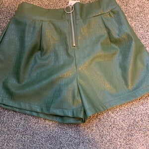 Green Textured Women's Shorts